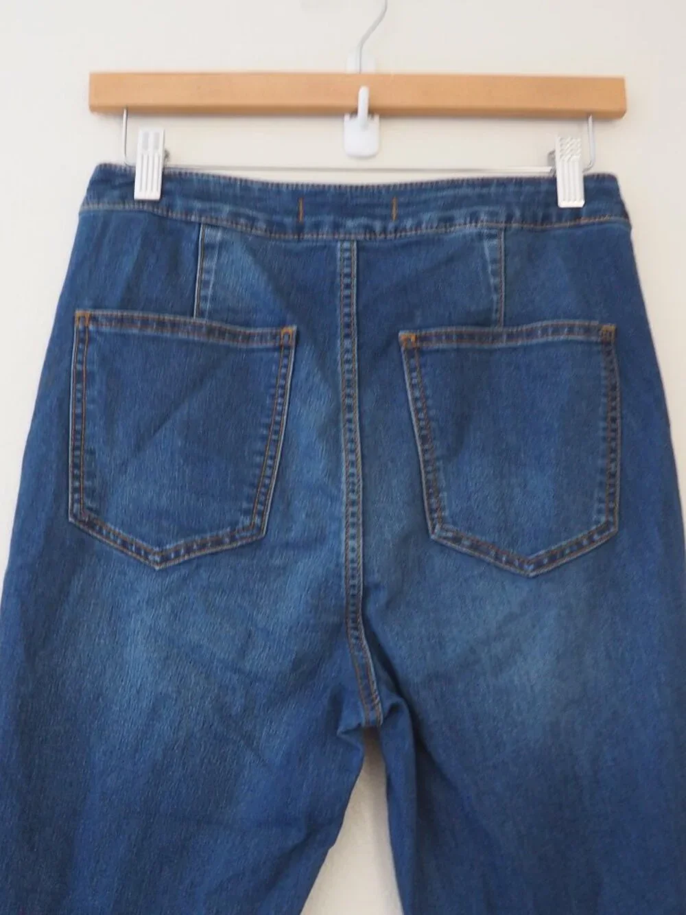 Free People Ultra Flare Bell Bottom Raw Hem Jeans sz W28